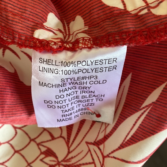 Uzzi Amphibious Gear Burnt Orange Hawaiian Button Down w/ Cream Pineapples - Picture 6 of 7